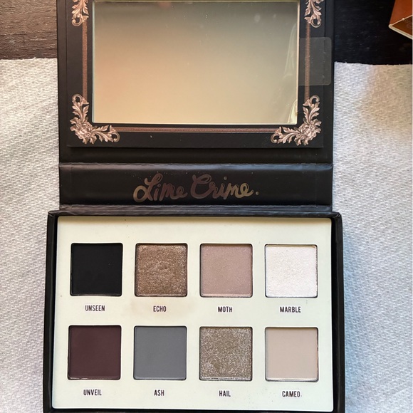 Lime Crime Venus Immortalis Eyeshadow Palette - Picture 2 of 3